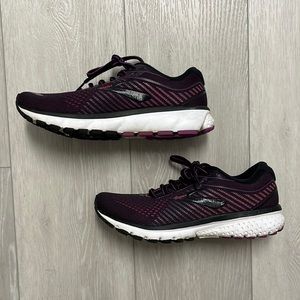 Brooks Ghost 12 black / pink size 7.5